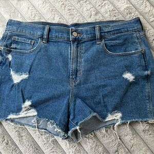 Old Navy distressed size 12 mid-rise shorts
